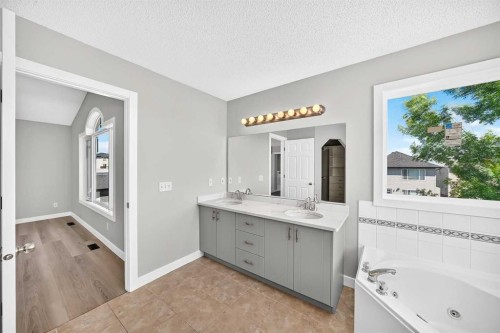 12915 Coventry Hills Way Ne, Calgary, AB 