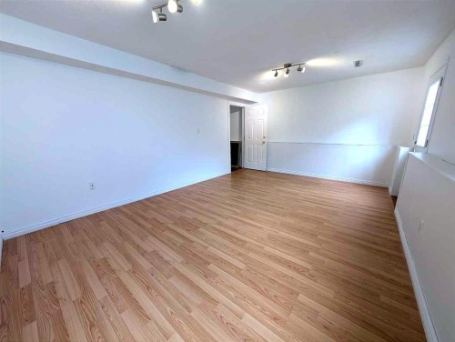 151 Taracove Estate Drive Ne, Calgary, AB 
