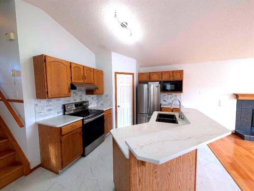151 Taracove Estate Drive Ne, Calgary, AB 
