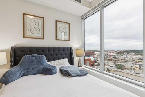 1507-211 13 Avenue Se, Calgary, AB - Indoor Photo Showing Bedroom