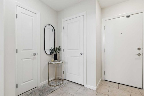 1507-211 13 Avenue Se, Calgary, AB - Indoor Photo Showing Other Room