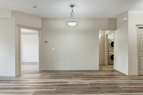 146-15 Everstone Drive Sw, Calgary, AB 