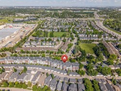 2987 Peacekeepers Way SW Calgary, AB T3E 7R5