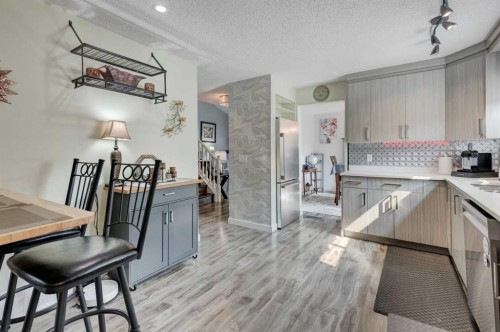304 Shawcliffe Circle Sw, Calgary, AB 