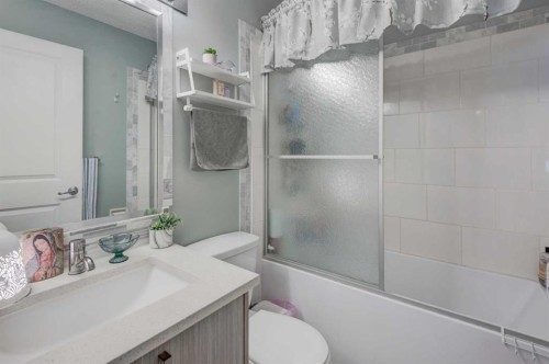 304 Shawcliffe Circle Sw, Calgary, AB 