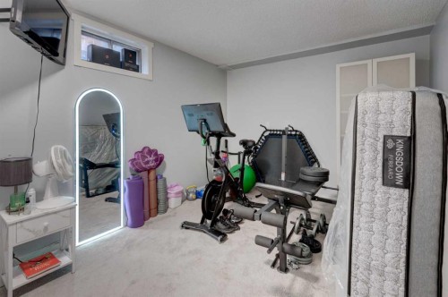 304 Shawcliffe Circle Sw, Calgary, AB 