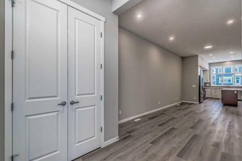 1040 Mahogany Boulevard Se, Calgary, AB 