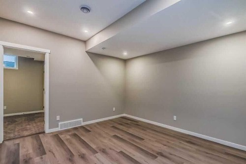 1040 Mahogany Boulevard Se, Calgary, AB 