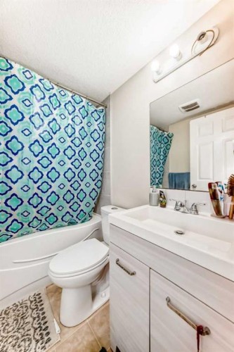 398 Martindale Drive Ne, Calgary, AB 