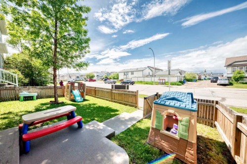 398 Martindale Drive Ne, Calgary, AB 