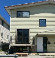 a-1715 39 Street SE Calgary, AB T2A 1J1