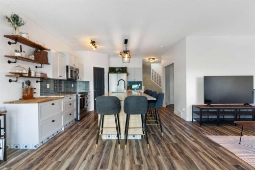174 Fireside Place, Cochrane, AB 