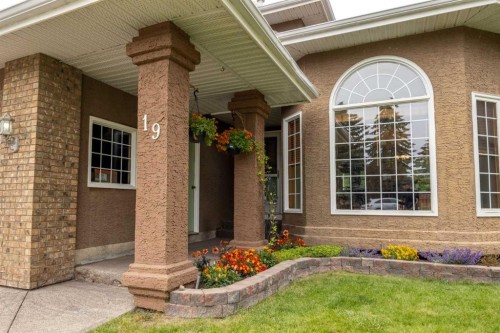 19 Mckenzie Lake Manor Se, Calgary, AB - Outdoor With Exterior