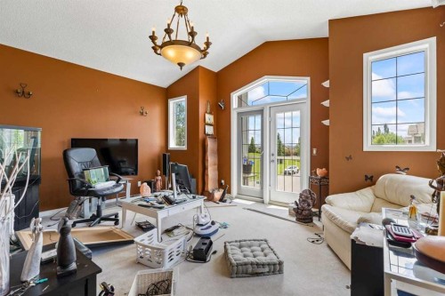 303 Bridlemeadows Common Sw, Calgary, AB 