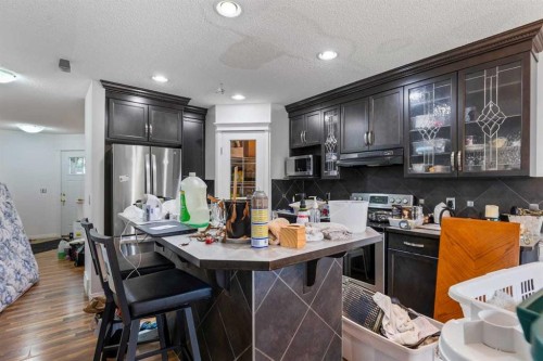 303 Bridlemeadows Common Sw, Calgary, AB 