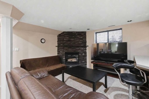 2808 19 Street Nw, Calgary, AB 