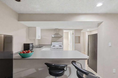 2808 19 Street Nw, Calgary, AB 