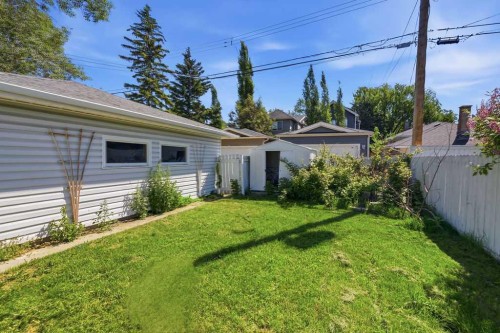 2808 19 Street Nw, Calgary, AB 
