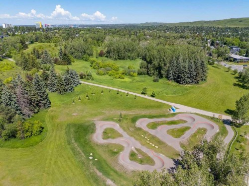 2808 19 Street Nw, Calgary, AB 