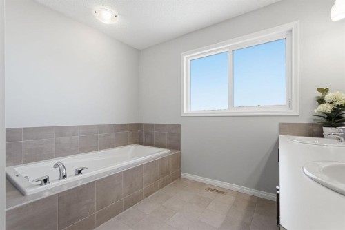 73 Mount Rae Heights, Okotoks, AB 