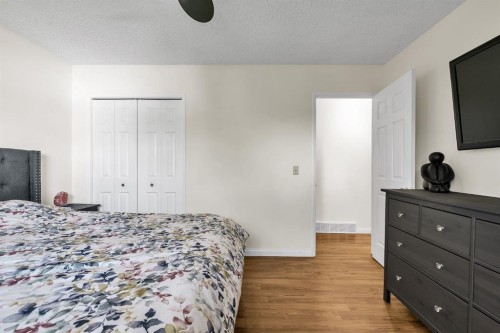 502 Maplewood Drive, Diamond Valley, AB 