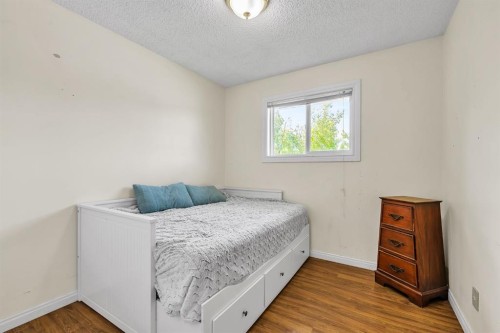 502 Maplewood Drive, Diamond Valley, AB 