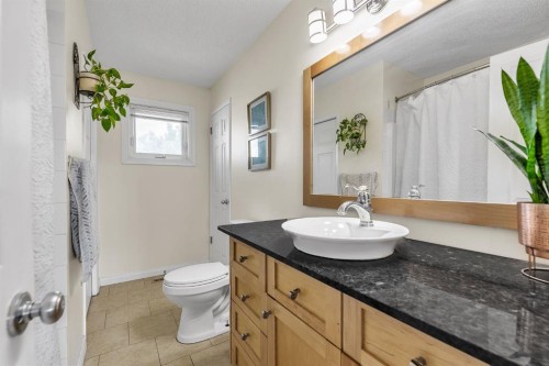 502 Maplewood Drive, Diamond Valley, AB 