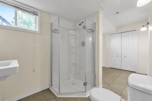 502 Maplewood Drive, Diamond Valley, AB 