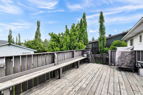 502 Maplewood Drive, Diamond Valley, AB 