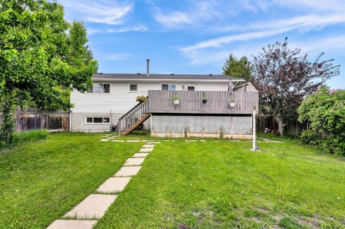 502 Maplewood Drive, Diamond Valley, AB 