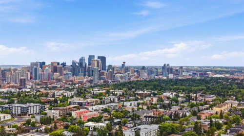 2016 31 Avenue Sw, Calgary, AB 