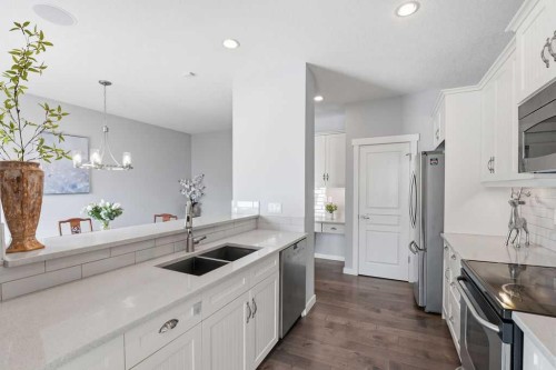122 Ypres Green Sw, Calgary, AB 