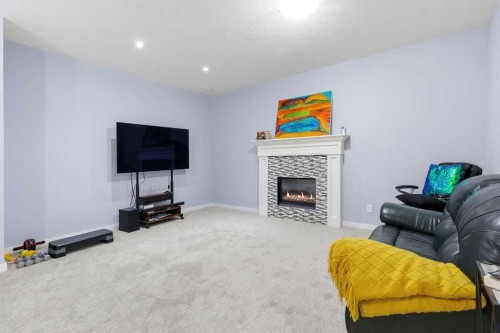 122 Ypres Green Sw, Calgary, AB 