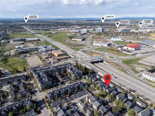 122 Ypres Green Sw, Calgary, AB 