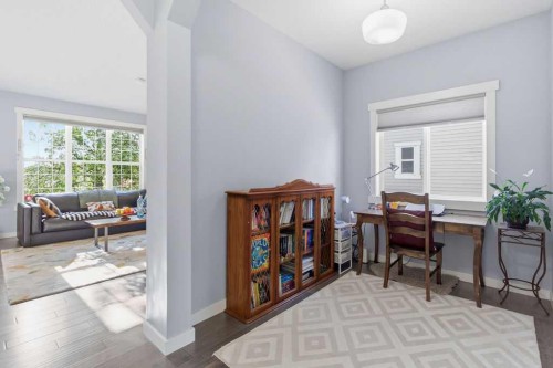 122 Ypres Green Sw, Calgary, AB 