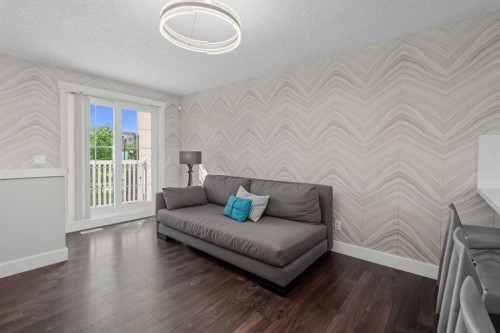 30 And 30G Victoria Cross Boulevard Sw, Calgary, AB - Indoor