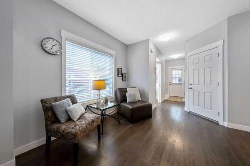 22 West Coach Manor Sw, Calgary, AB 