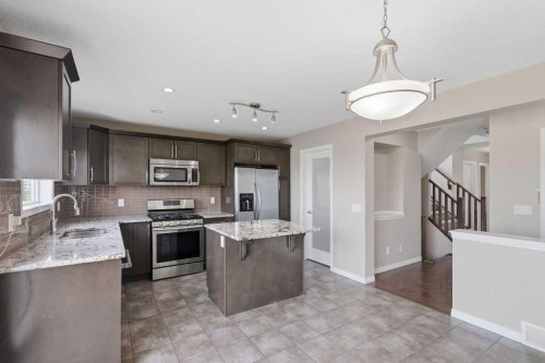 205 Cityscape Gardens Ne, Calgary, AB - Indoor Photo Showing Kitchen With Upgraded Kitchen