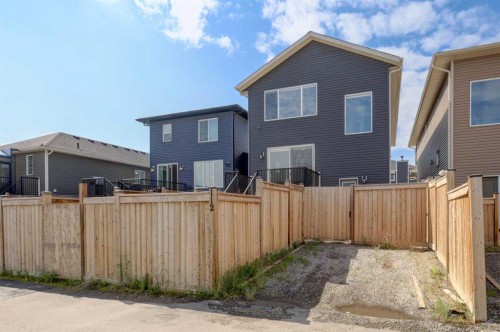 112 Emberside Place, Cochrane, AB 