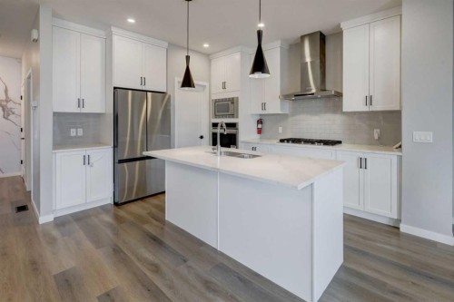 112 Emberside Place, Cochrane, AB 