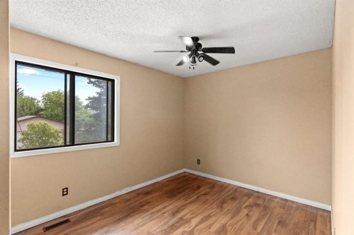 72 Templeson Way Ne, Calgary, AB - Indoor Photo Showing Other Room