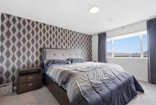 22 Howse Mount Ne, Calgary, AB 