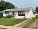 358 48 Avenue West, Claresholm, AB 