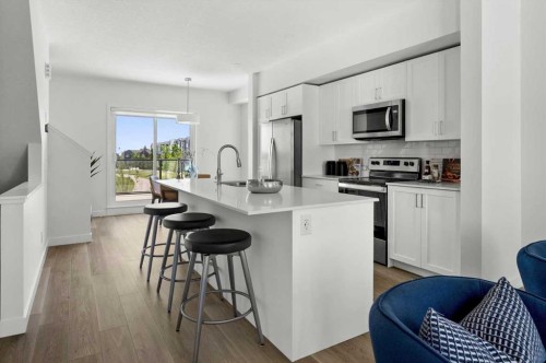 8562 19 Avenue Se, Calgary, AB 