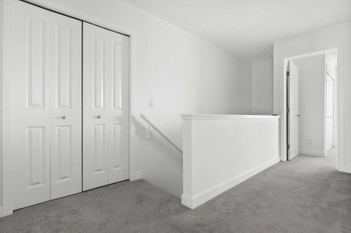 8562 19 Avenue Se, Calgary, AB 