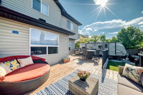 36 New Brighton Link Se, Calgary, AB 