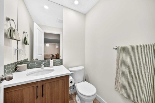36 New Brighton Link Se, Calgary, AB 