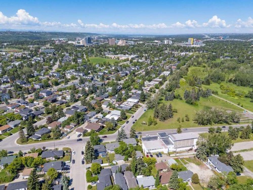 2812 19 Street Nw, Calgary, AB - Outdoor With View