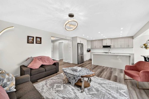 7230 Laguna Way Ne, Calgary, AB 