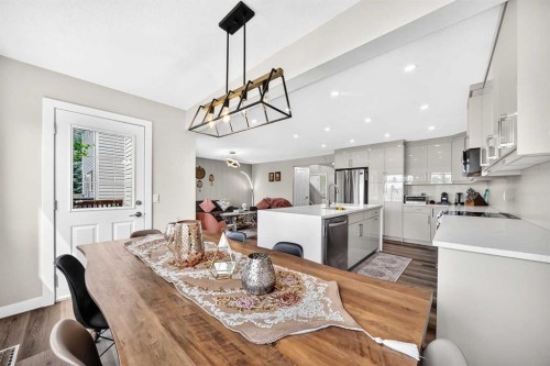 7230 Laguna Way Ne, Calgary, AB 